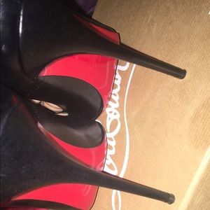 Black So Kate 120 KID Christian Louboutin